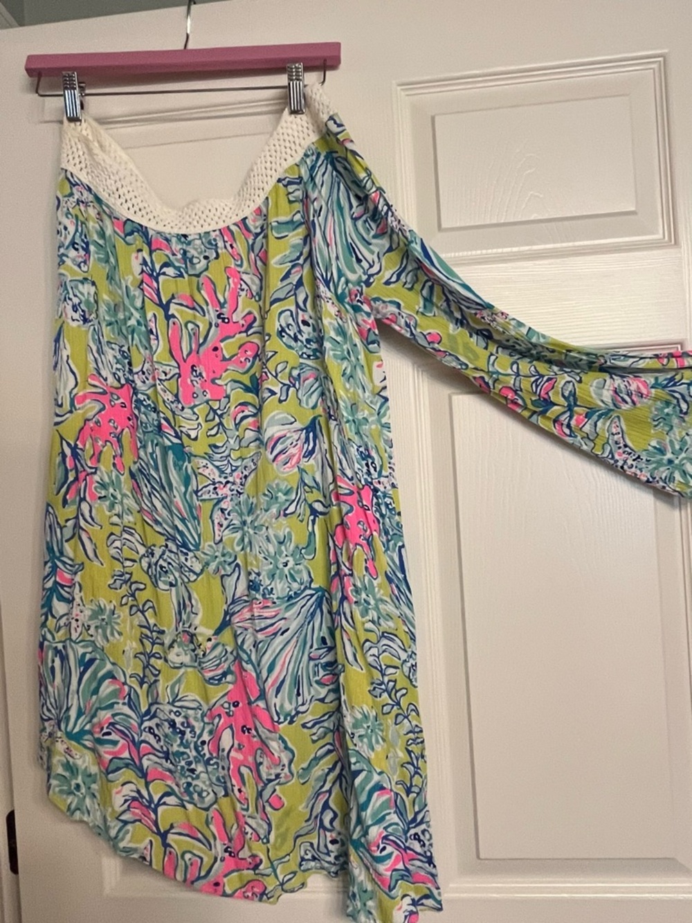 Lilly Pulitzer Pink-Trim Crocheted Beach Cover